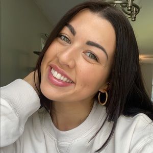 Meet your Posher, Kay